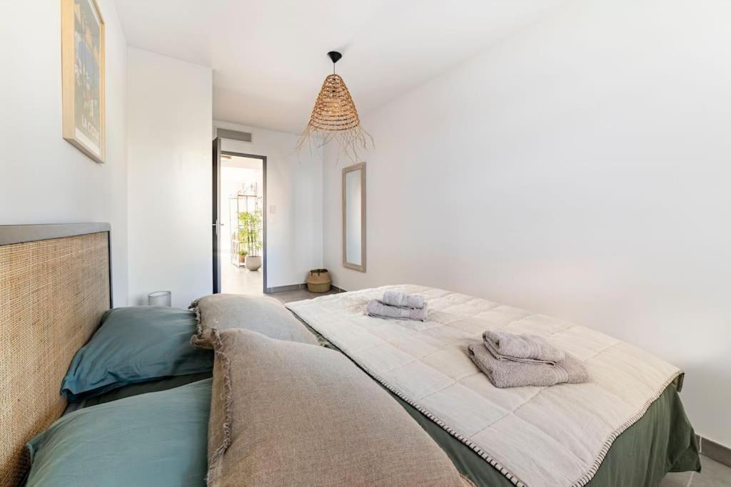 Beau T3, Mer, Centre, Climatisation Parking * La Ciotat